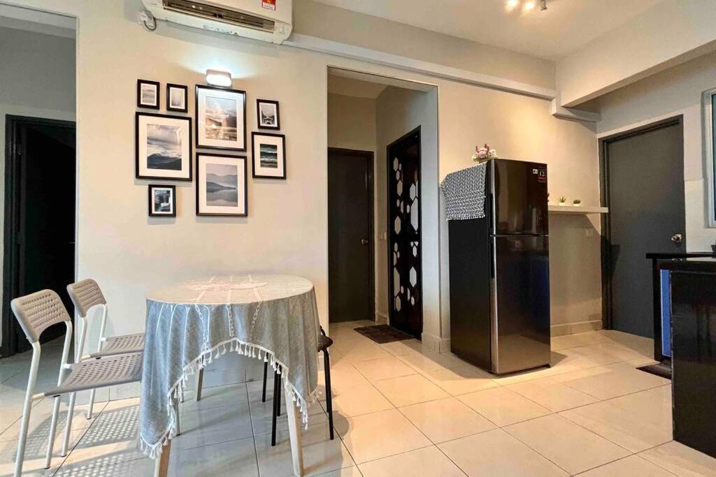 Moderm Spacious 6Pax S Pice Penang Bayan Lepas Exterior photo